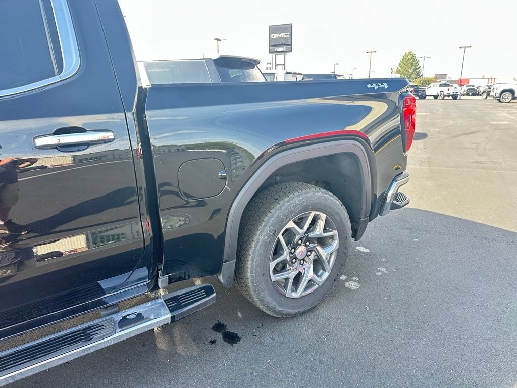 2026 GMC Sierra 1500 SLT - Photo 11