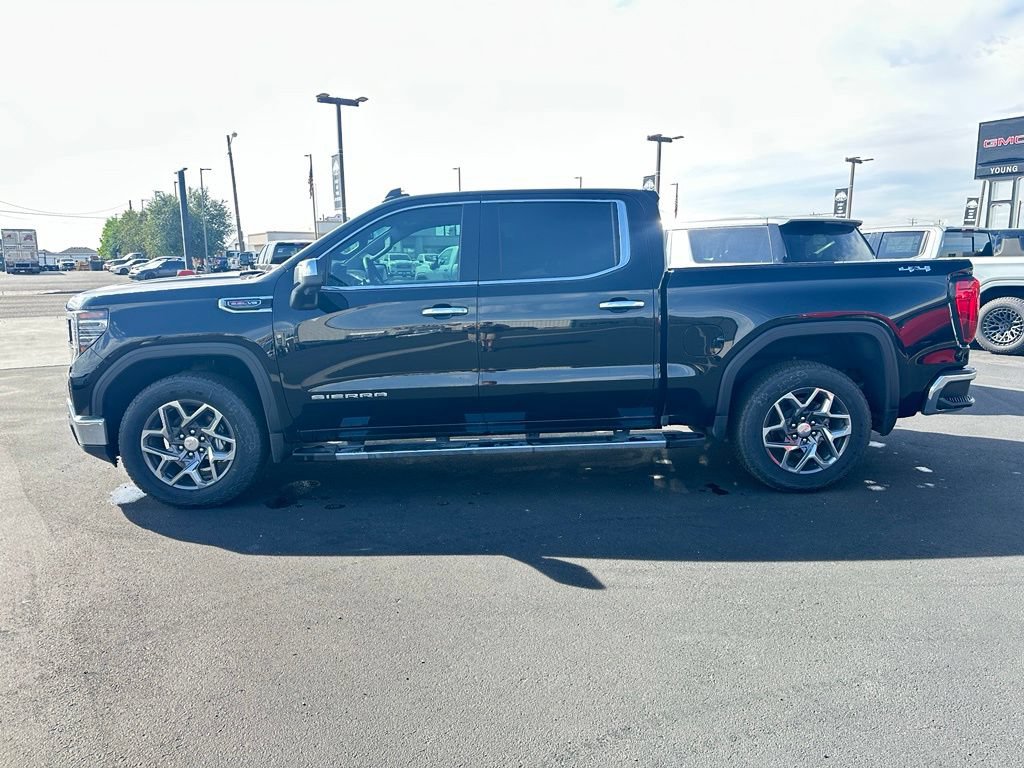 2026 GMC Sierra 1500 SLT - Photo 12