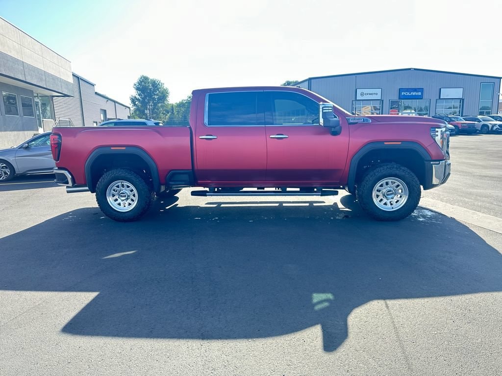 2025 GMC Sierra 3500HD SLT - Photo 4