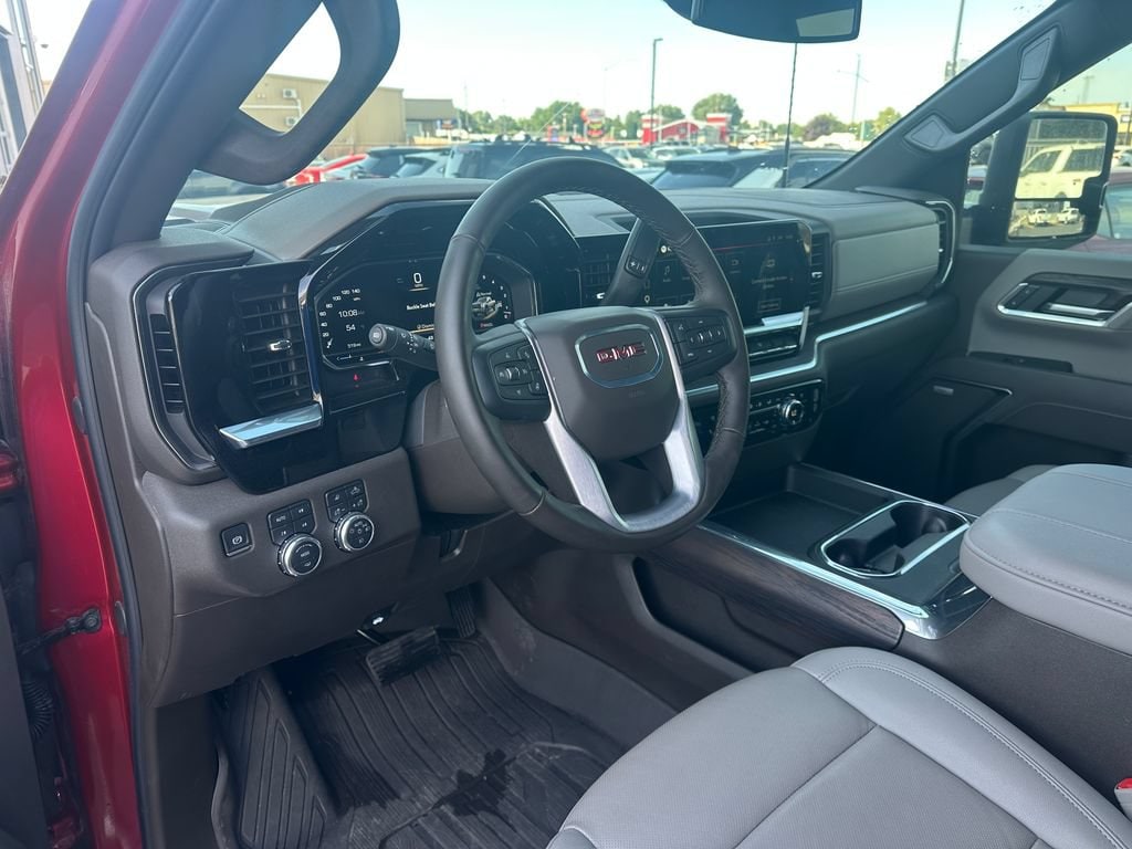 2025 GMC Sierra 3500HD SLT - Photo 13