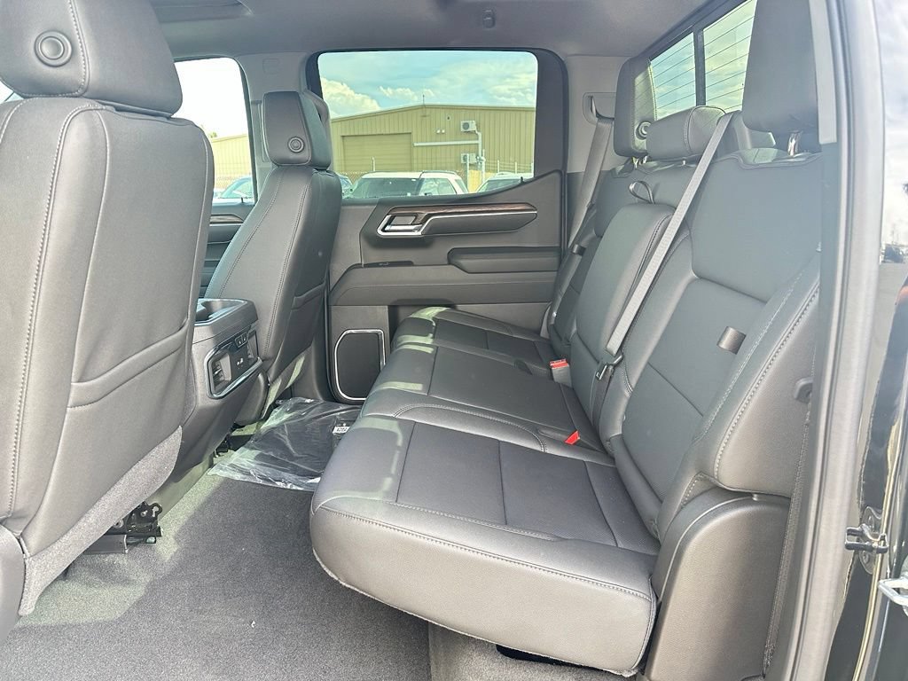 2026 GMC Sierra 1500 SLT - Photo 26