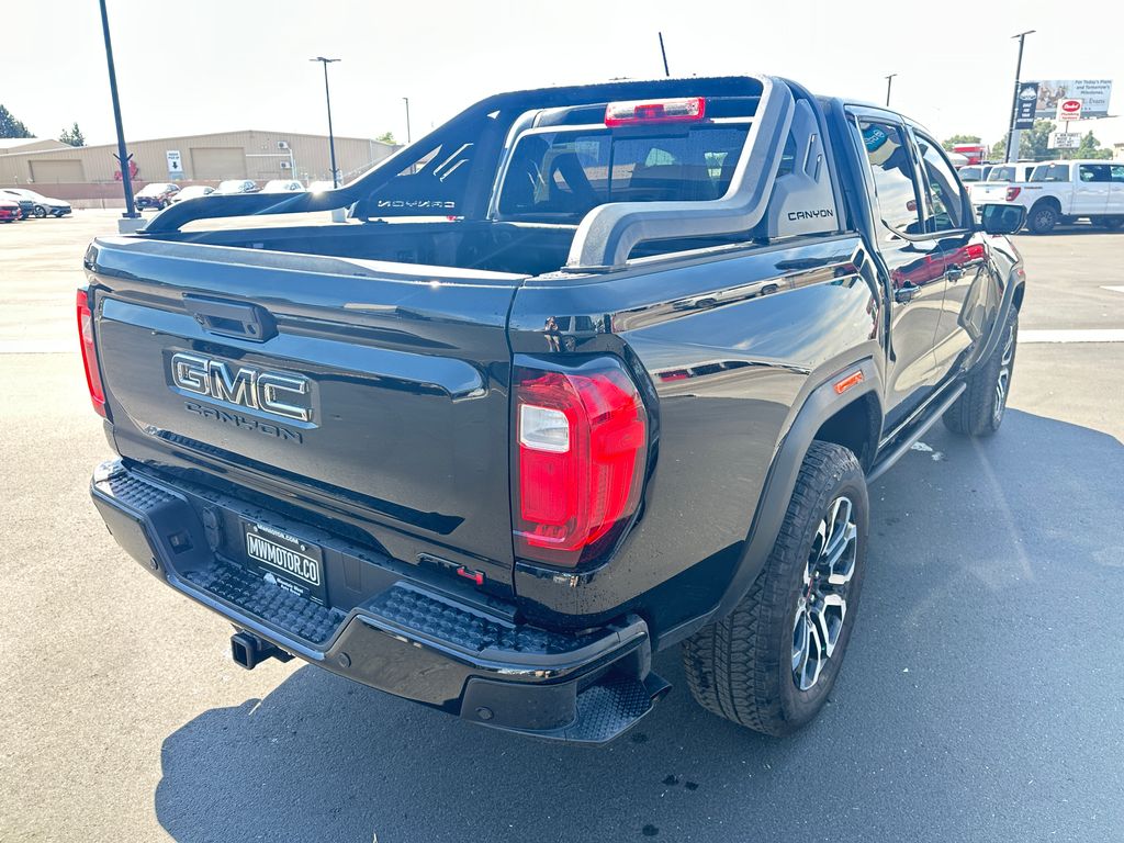 2025 GMC Canyon AT4 - Photo 6