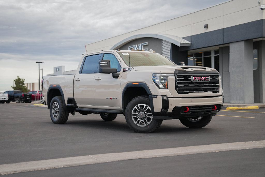 2026 GMC Sierra 2500HD AT4