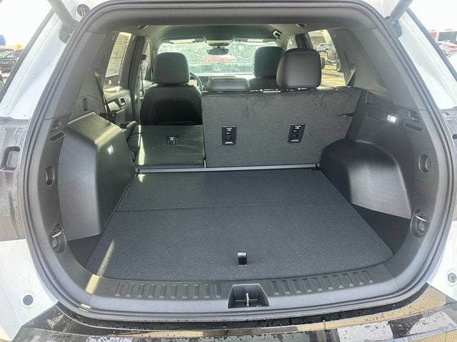 2026 GMC Terrain AT4 - Photo 13