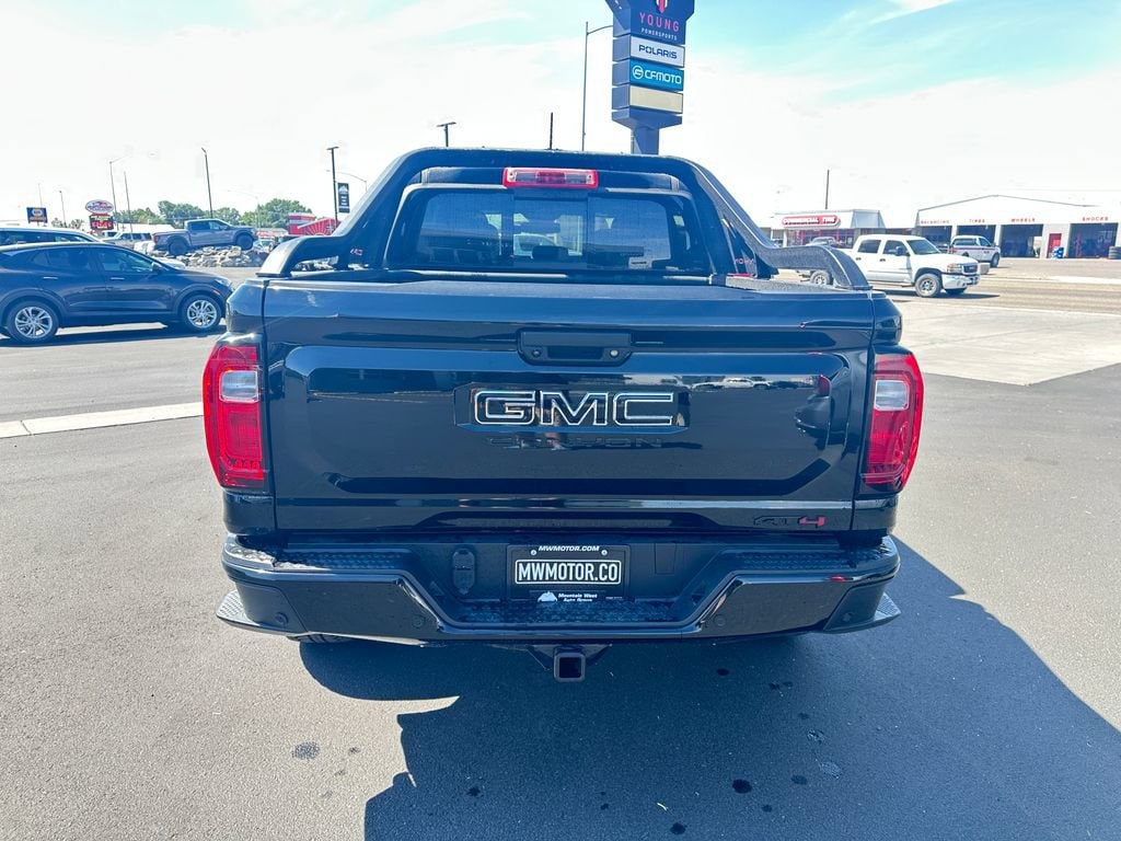 2025 GMC Canyon AT4 - Photo 7