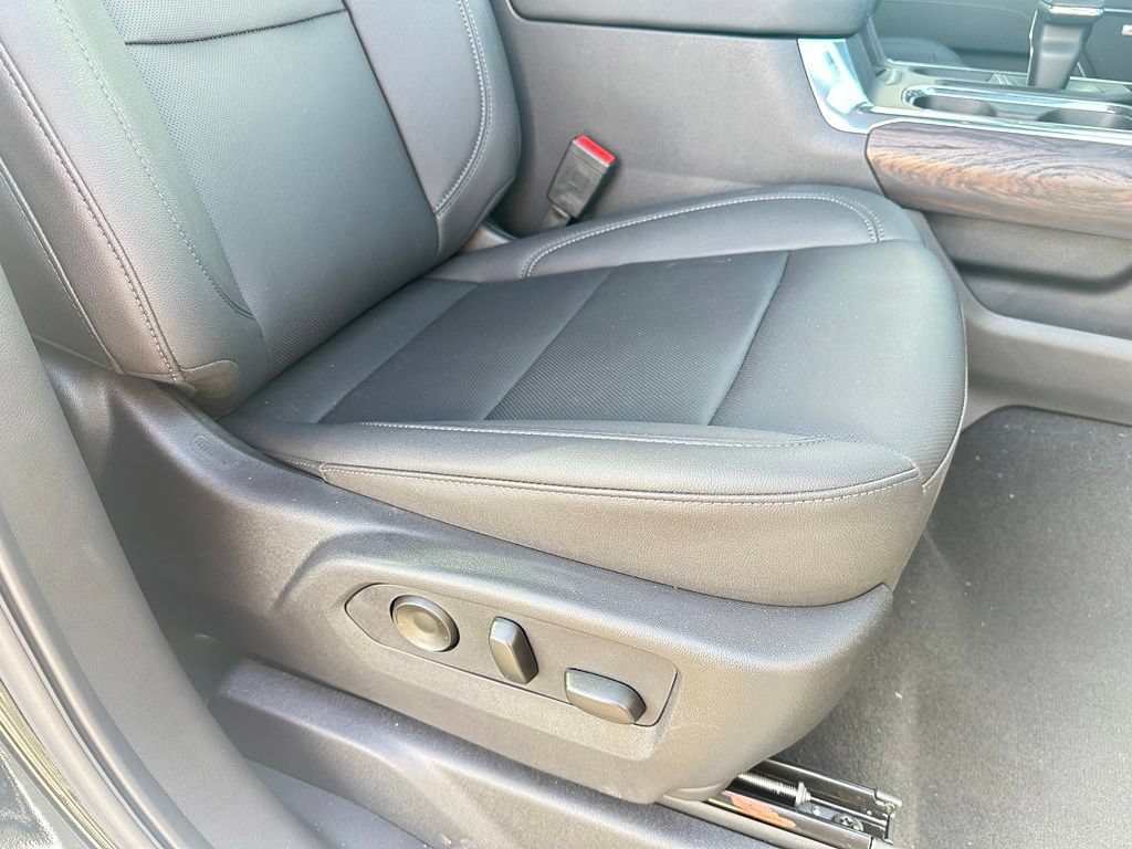 2026 GMC Sierra 1500 SLT - Photo 31