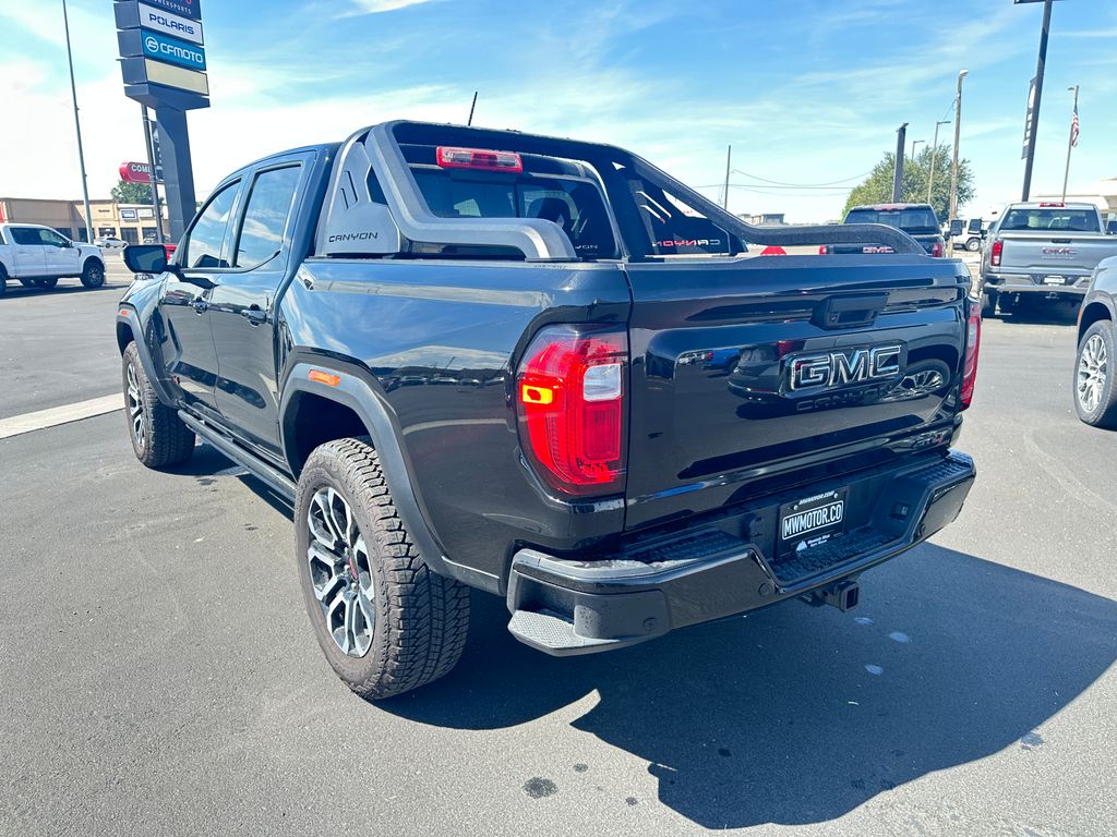 2025 GMC Canyon AT4 - Photo 9