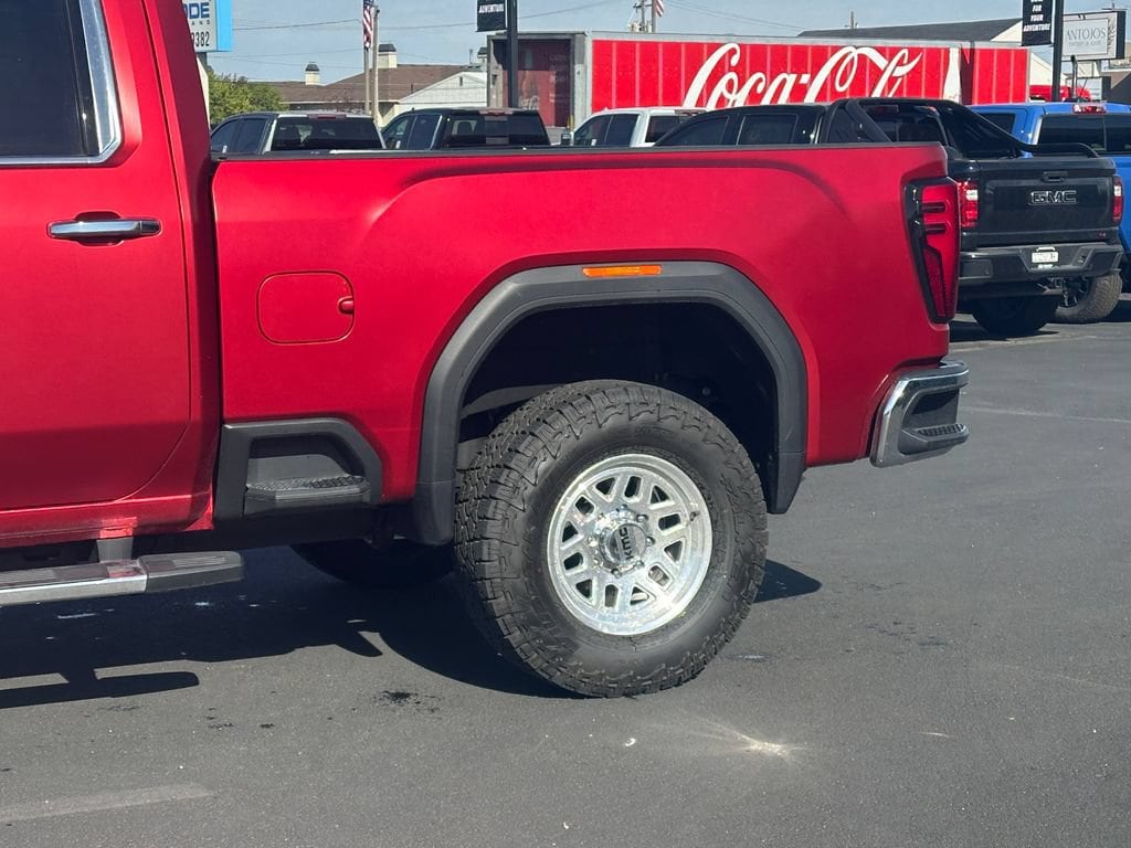 2025 GMC Sierra 3500HD SLT - Photo 9