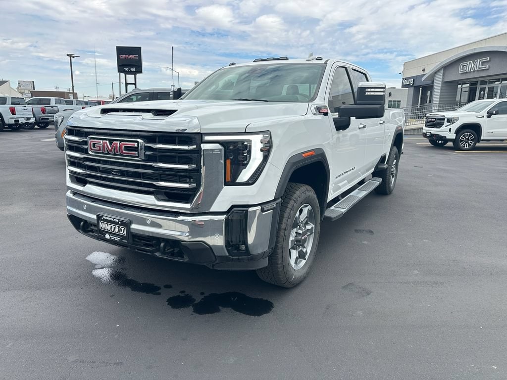 2025 GMC Sierra 3500HD SLT - Photo 13