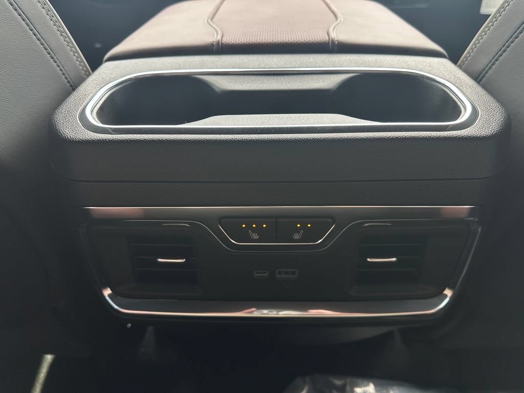 2025 GMC Sierra 1500 Denali Ultimate - Photo 31