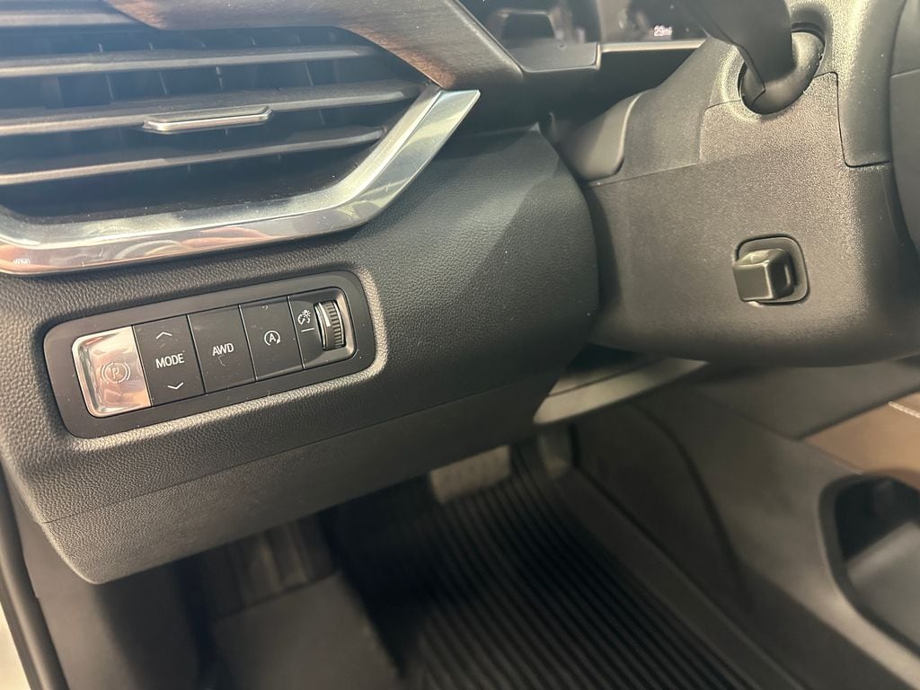 2026 GMC Acadia Denali Ultimate - Photo 21