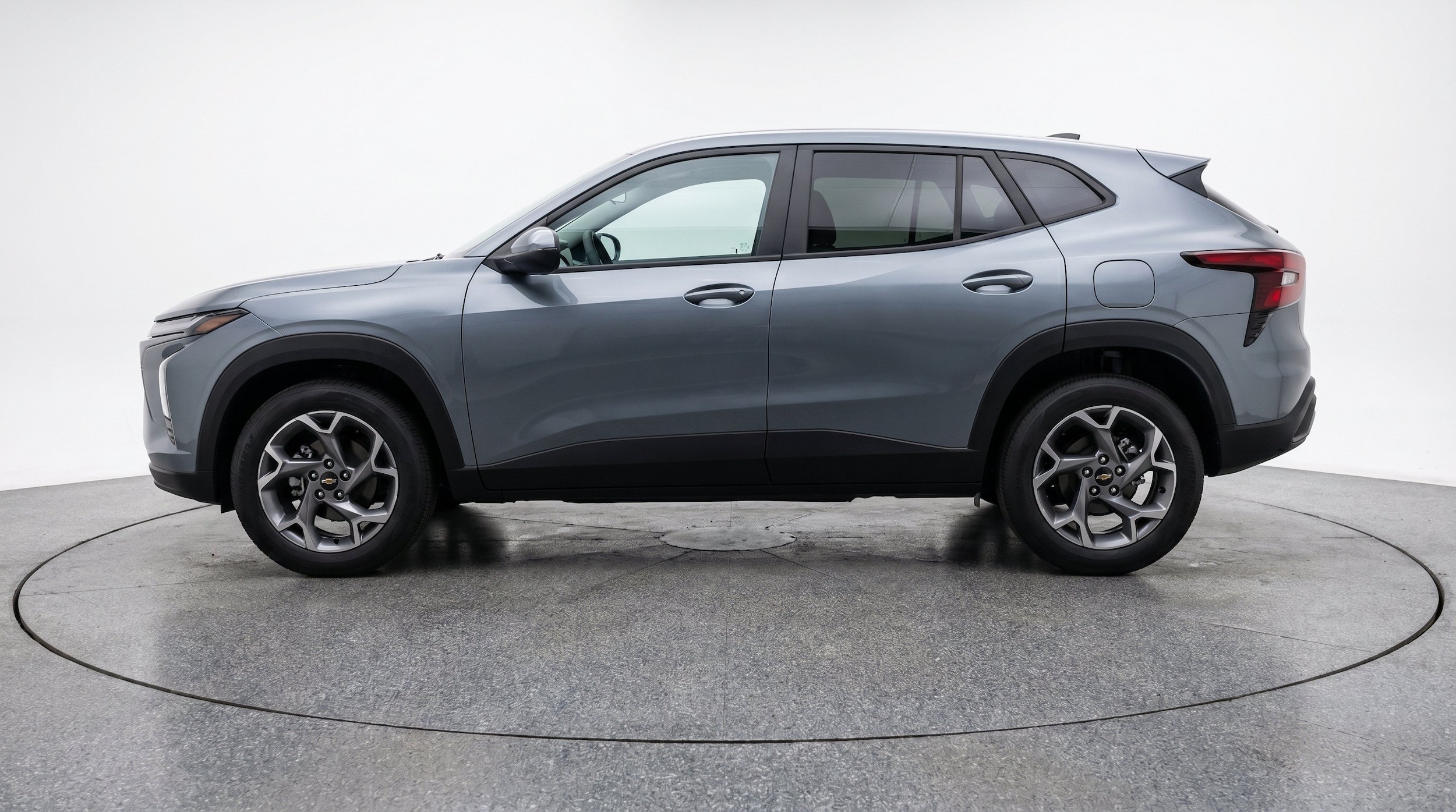 Thumbnail: 2025 Chevrolet Trax - 5