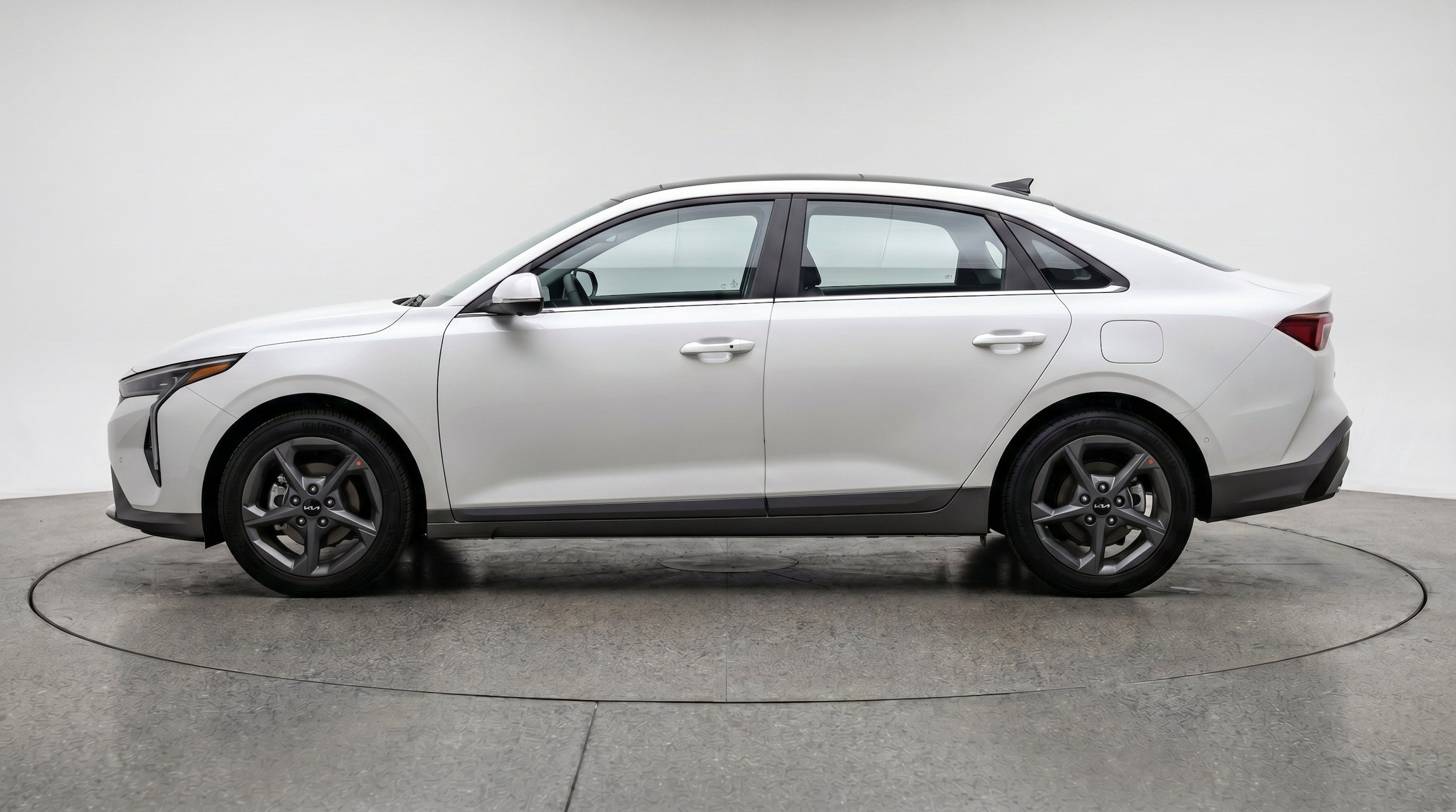 Thumbnail: 2026 Kia K4 - 5