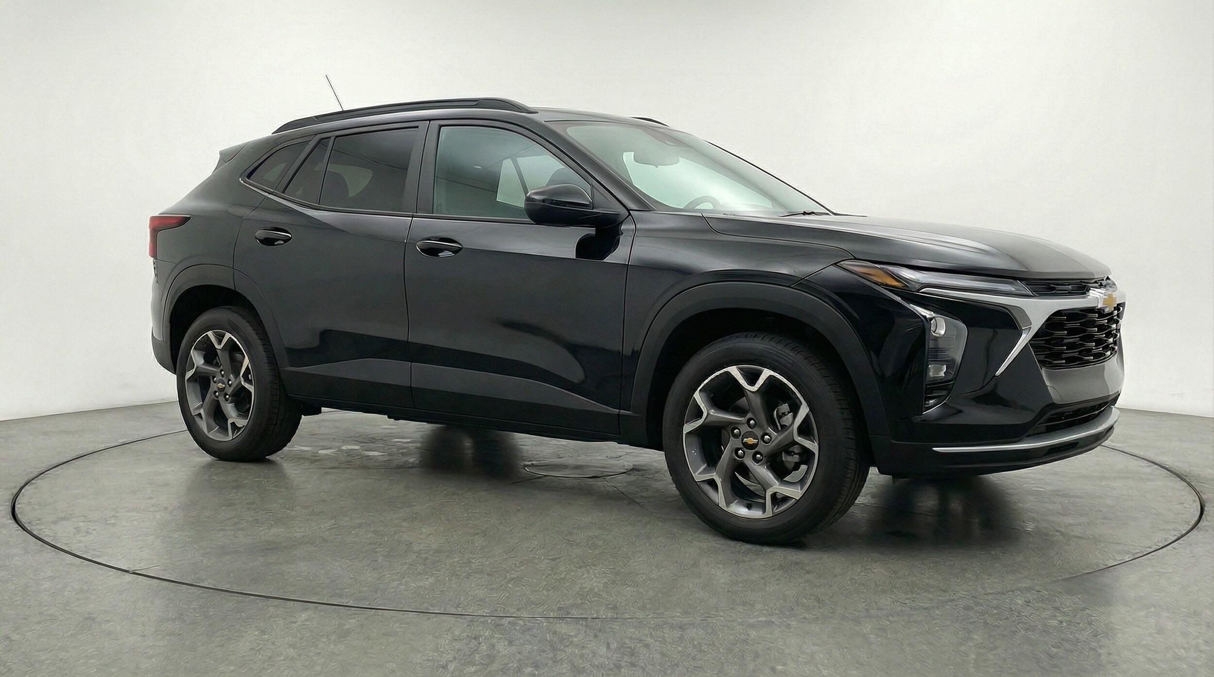 Thumbnail: 2025 Chevrolet Trax - 1