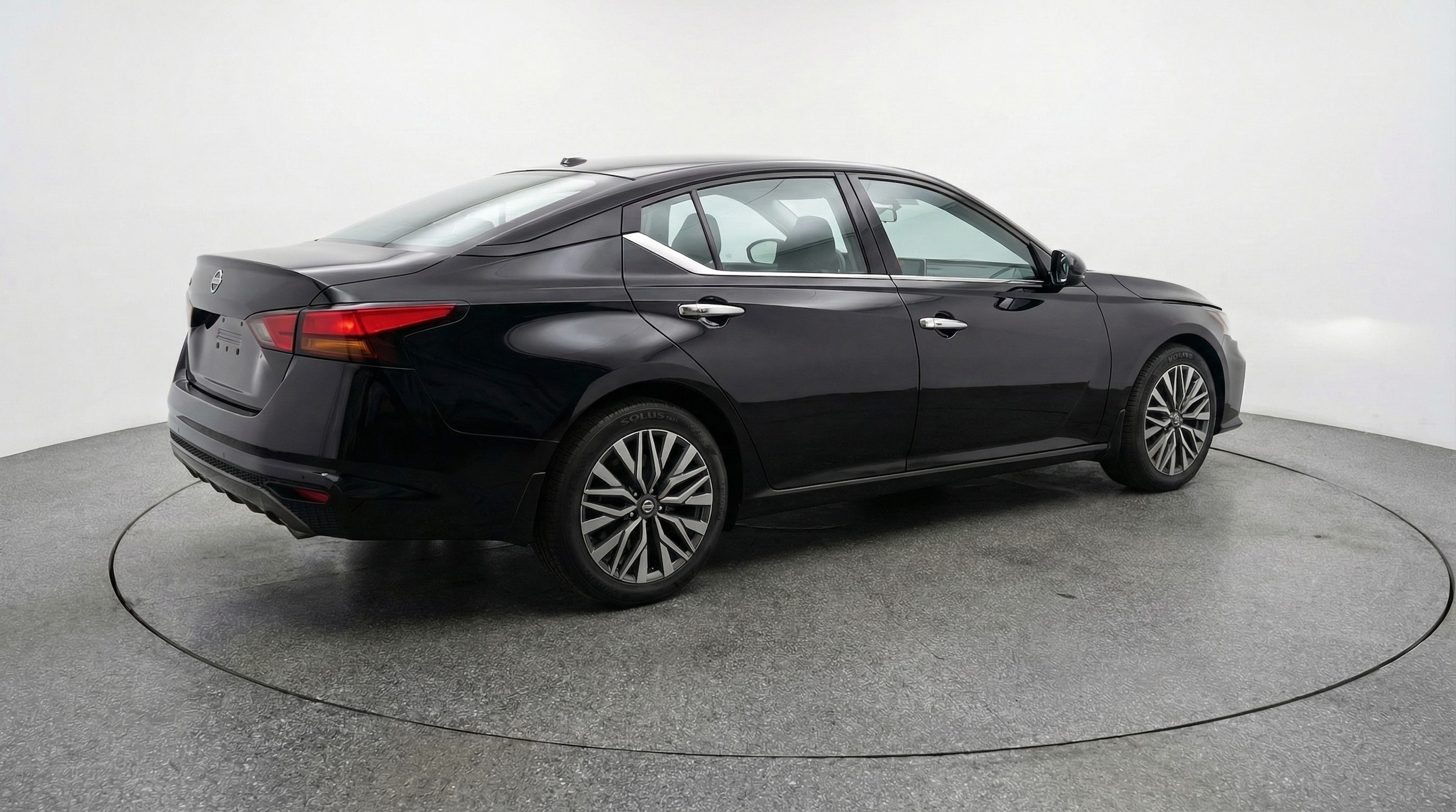 Thumbnail: 2025 Nissan Altima - 7