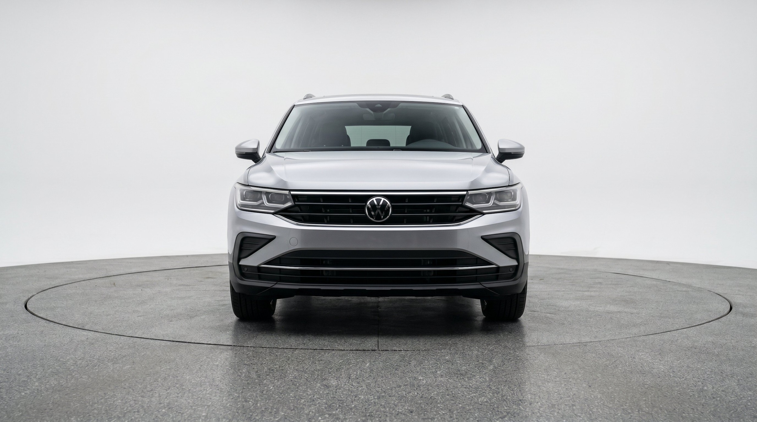 Thumbnail: 2026 Volkswagen Tiguan - 2
