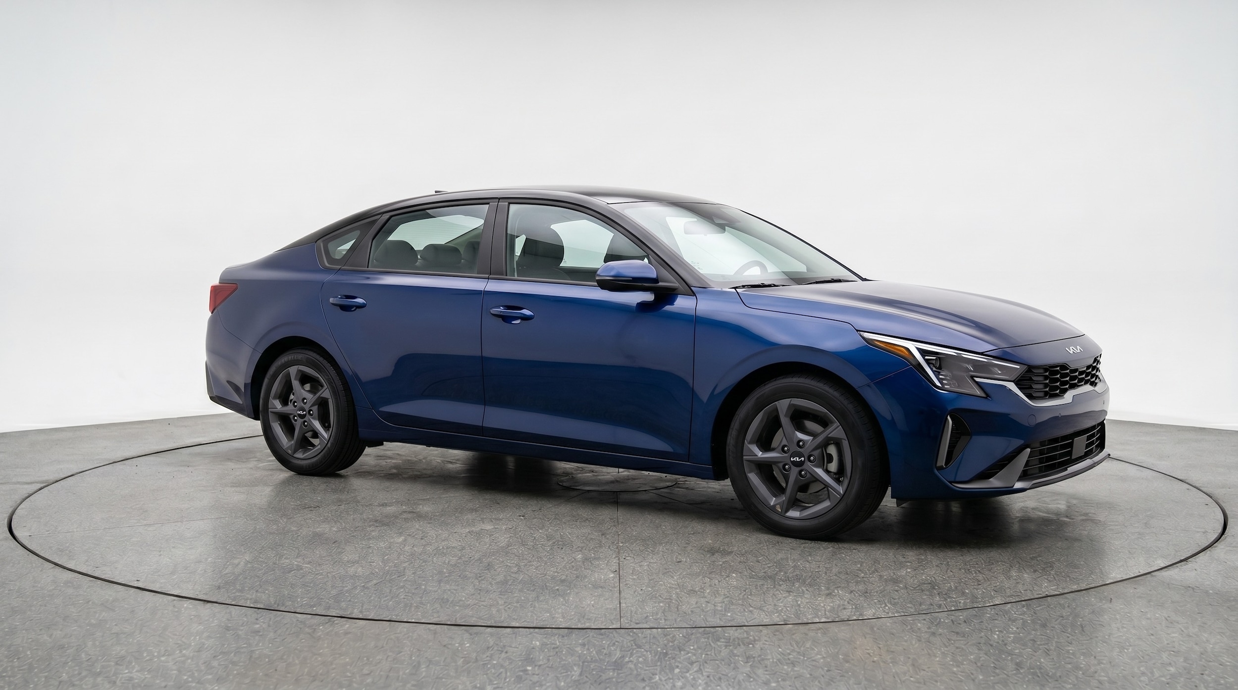 Thumbnail: 2025 Kia K4 - 1
