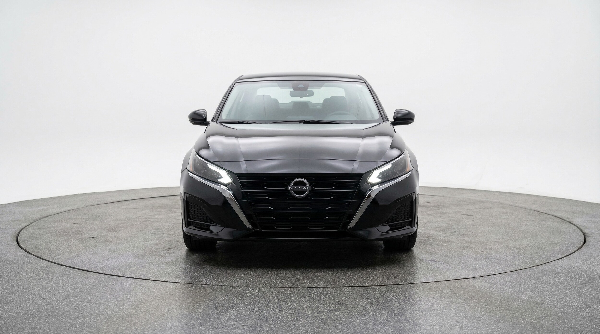 Thumbnail: 2025 Nissan Altima - 2