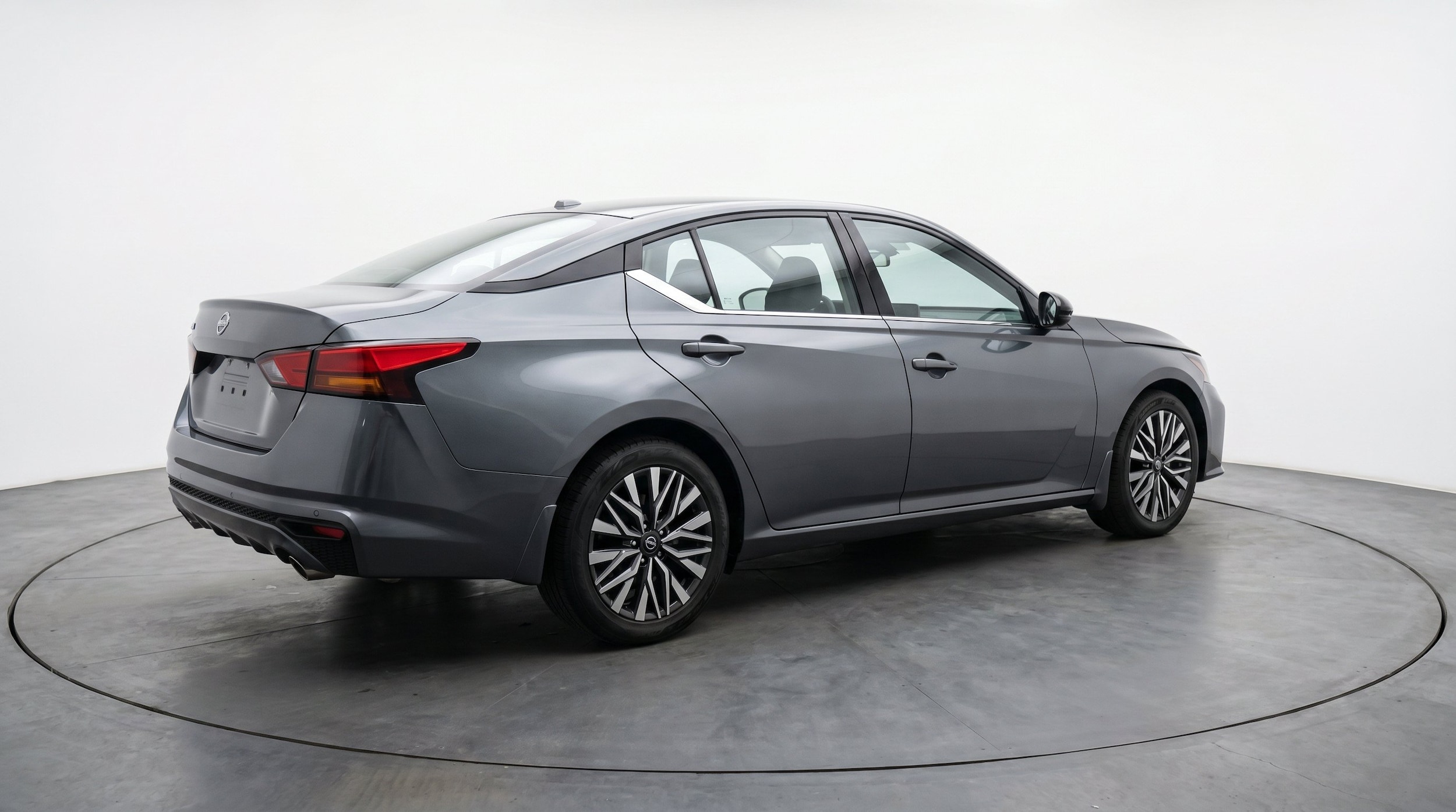 Thumbnail: 2025 Nissan Altima - 9