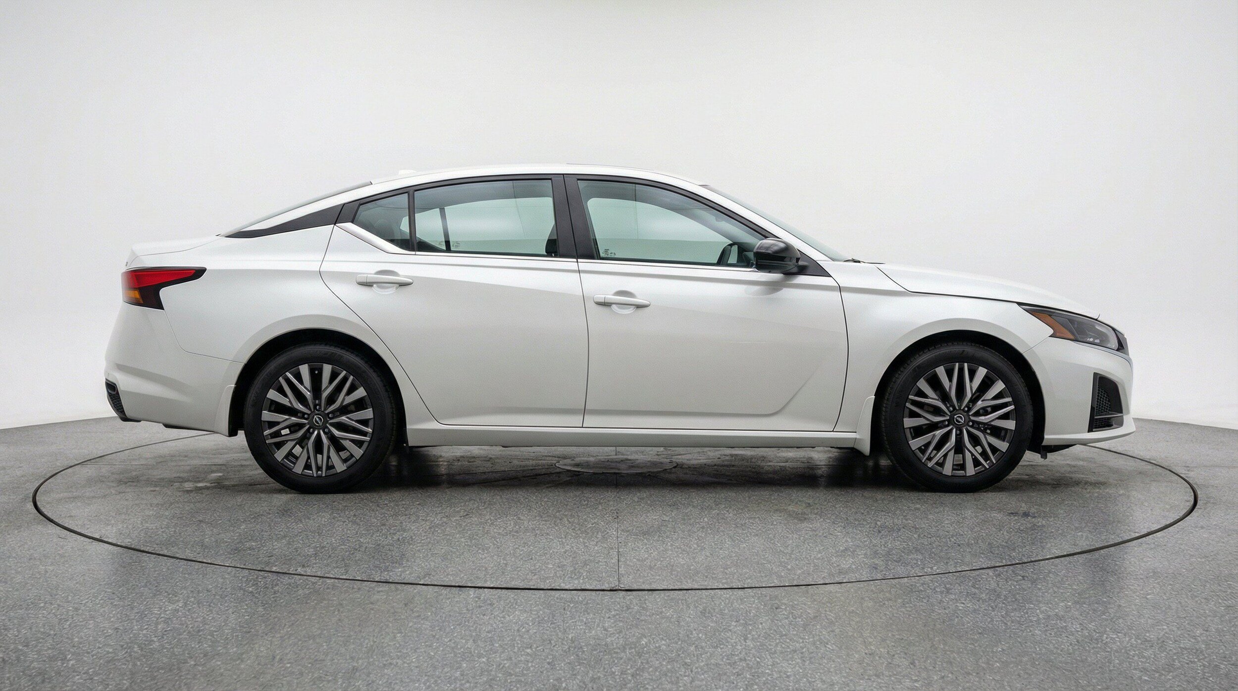 Thumbnail: 2025 Nissan Altima - 11