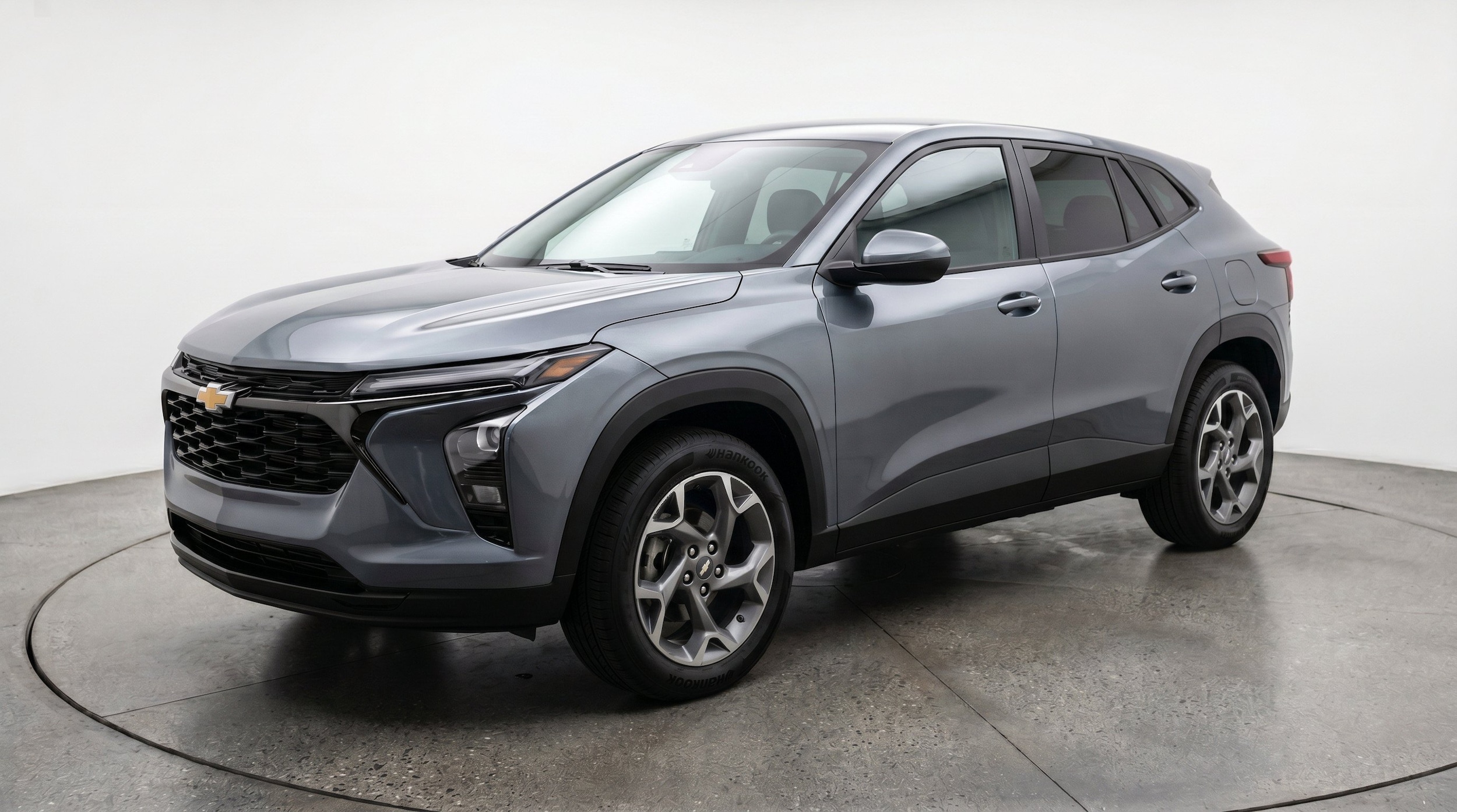 Thumbnail: 2025 Chevrolet Trax - 3