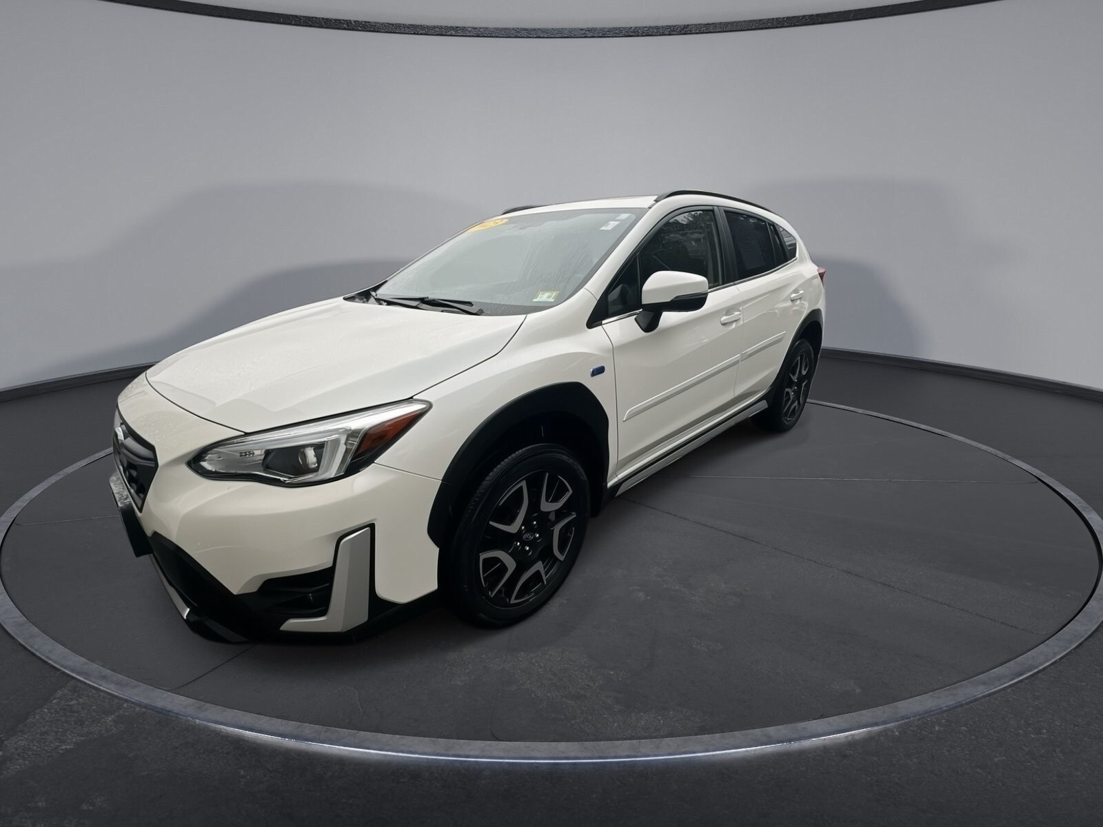 2023 Subaru Crosstrek Hybrid photo 3