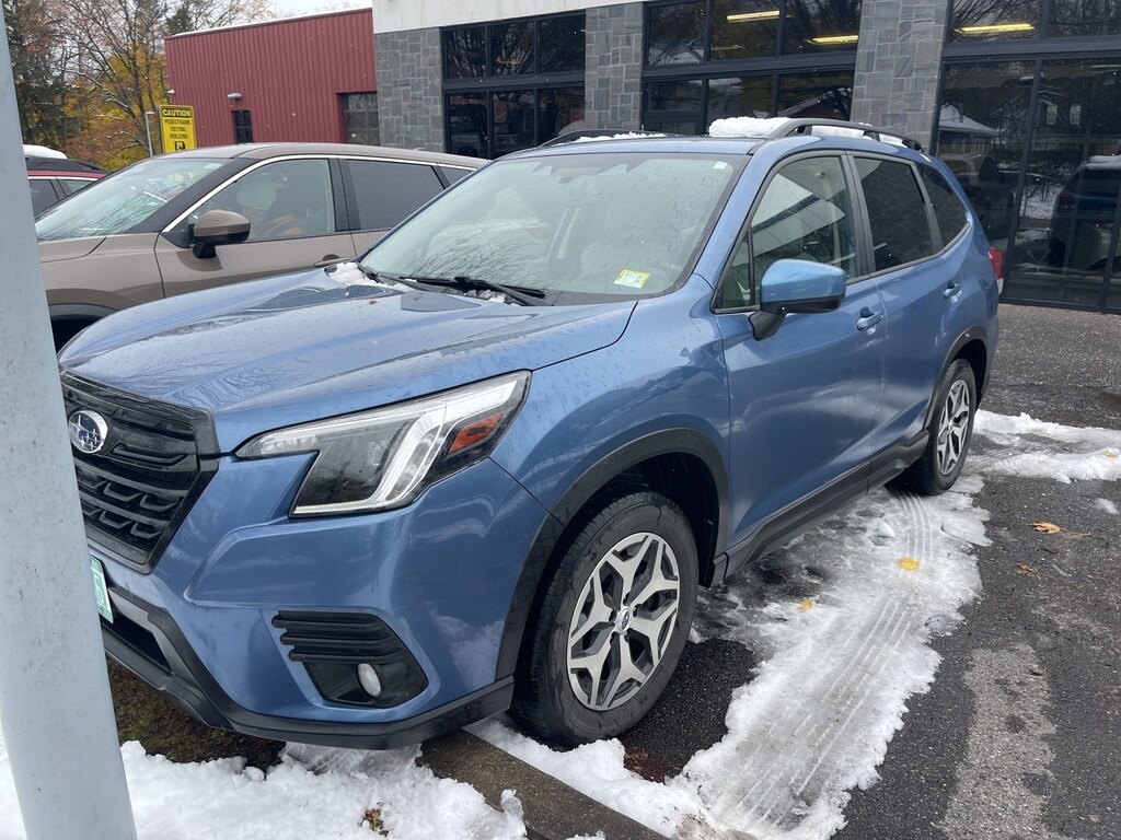 Used 2023 Subaru Forester Premium SUV
