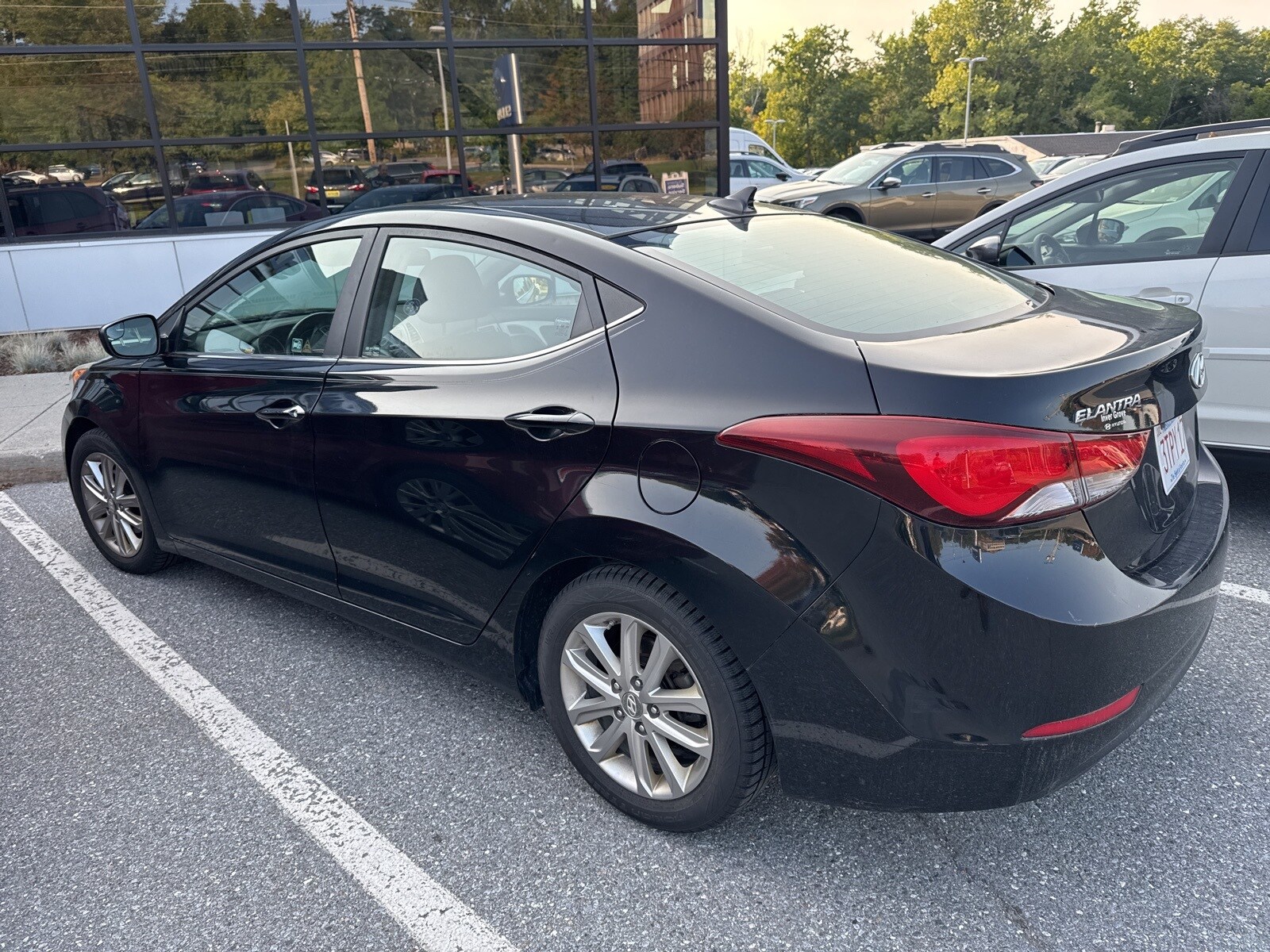 2015 Hyundai Elantra SE photo 3