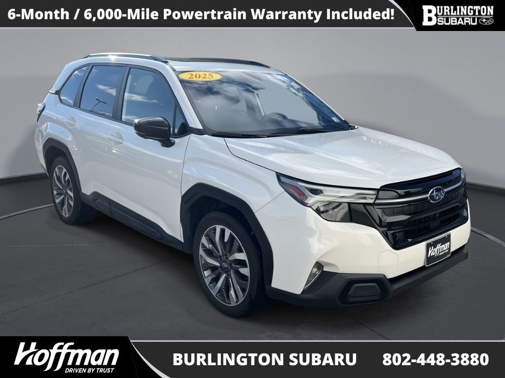 2025 Subaru Forester Touring's photo
