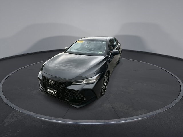 2019 Toyota Avalon XLE XSE Touring Limited photo 3