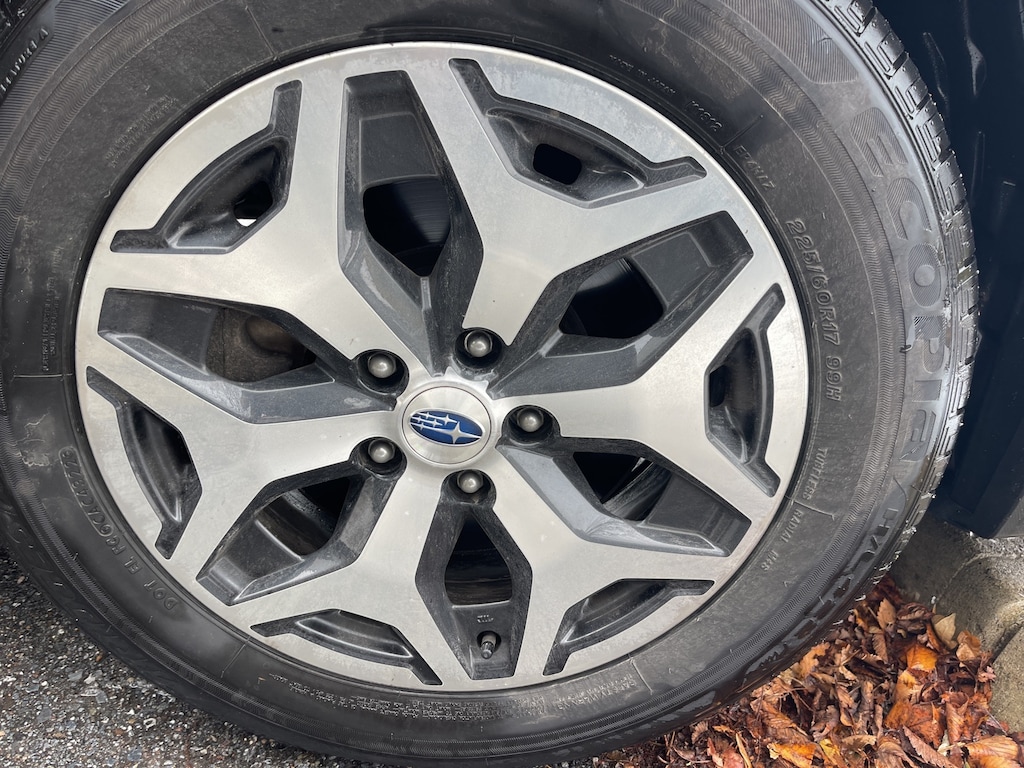 Used 2023 Subaru Forester Premium SUV