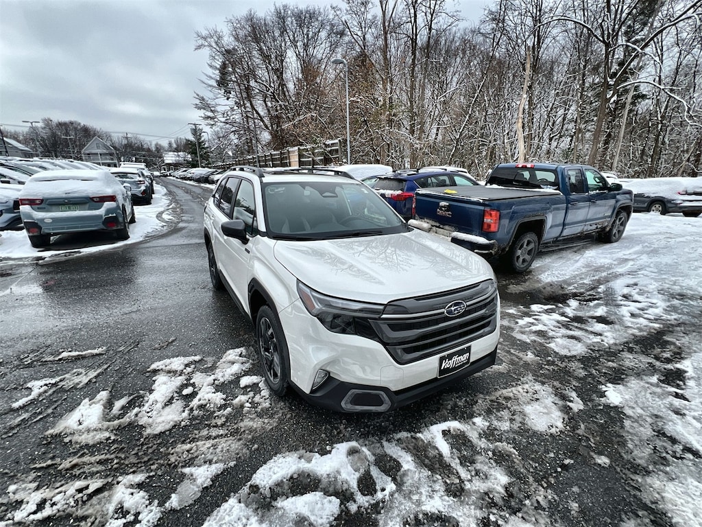 New 2025 Subaru Forester Limited Hybrid SUV