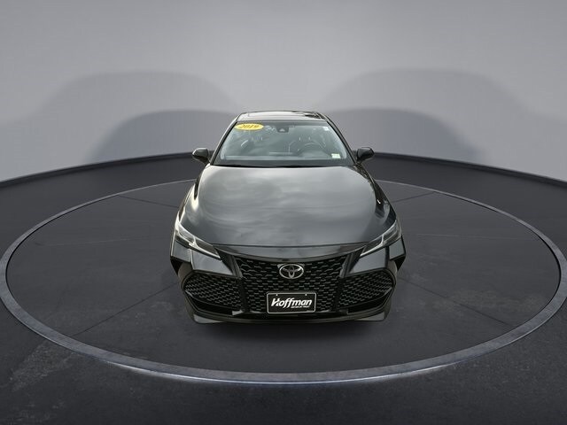 2019 Toyota Avalon XLE XSE Touring Limited photo 2