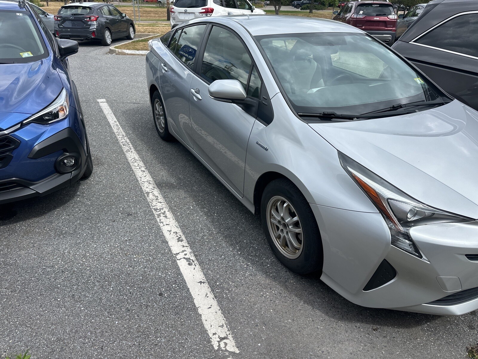 2016 Toyota Prius Two photo 2