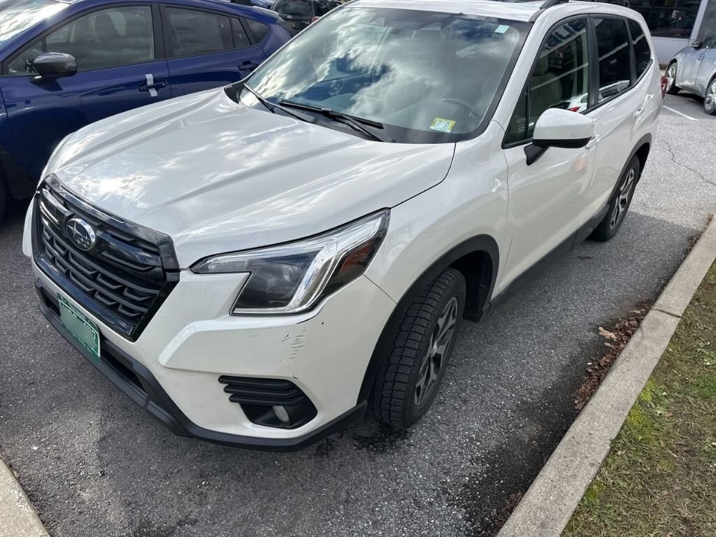 Used 2023 Subaru Forester Premium SUV
