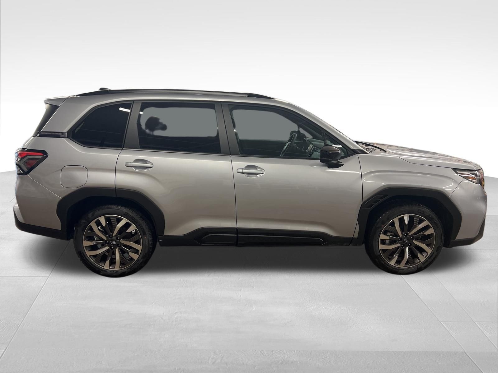 2026 Subaru Forester Touring - Photo 10