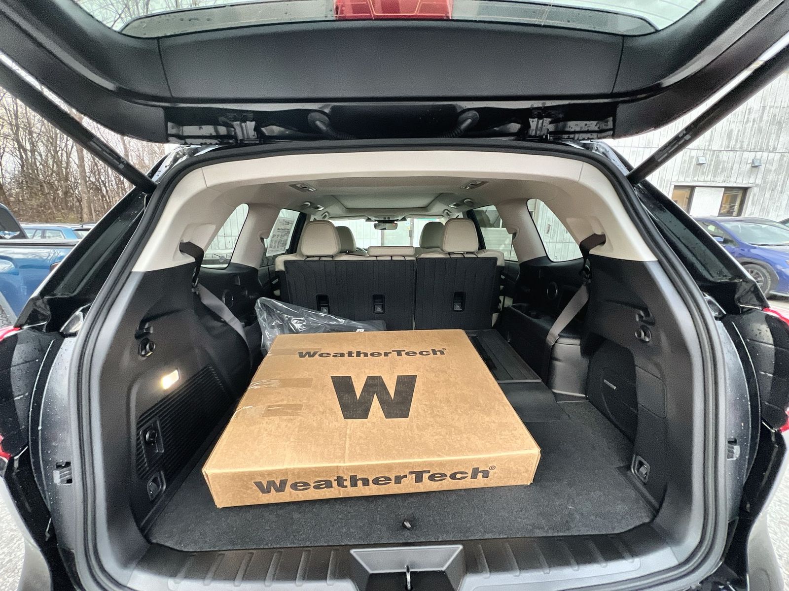 2025 Subaru Ascent Limited - Photo 18