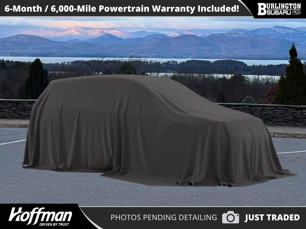 2022 Volkswagen Taos SE's photo