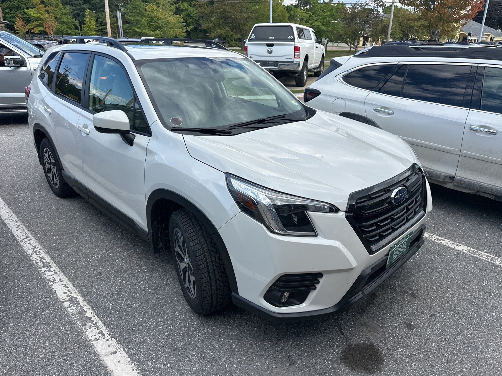 2024 Subaru Forester Premium photo 2