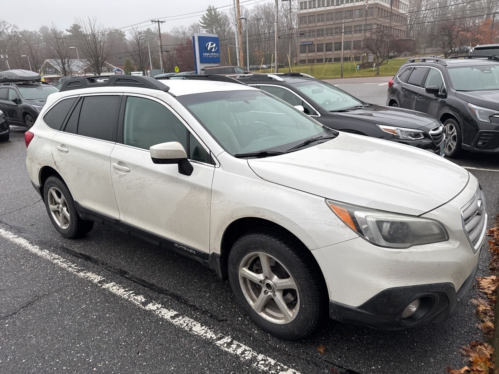 2016 Subaru Outback 2.5i Premium photo 2