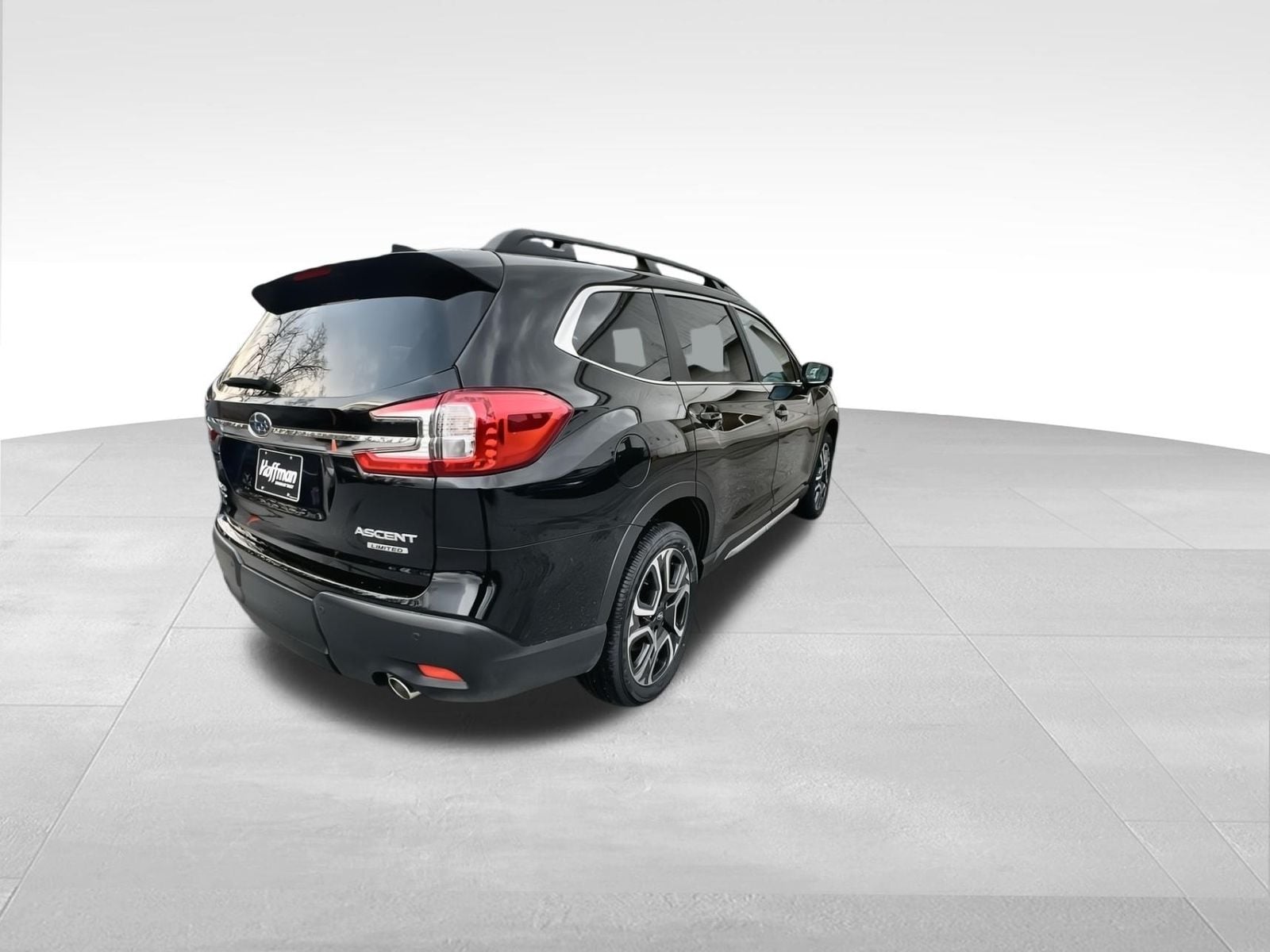 2025 Subaru Ascent Limited - Photo 9