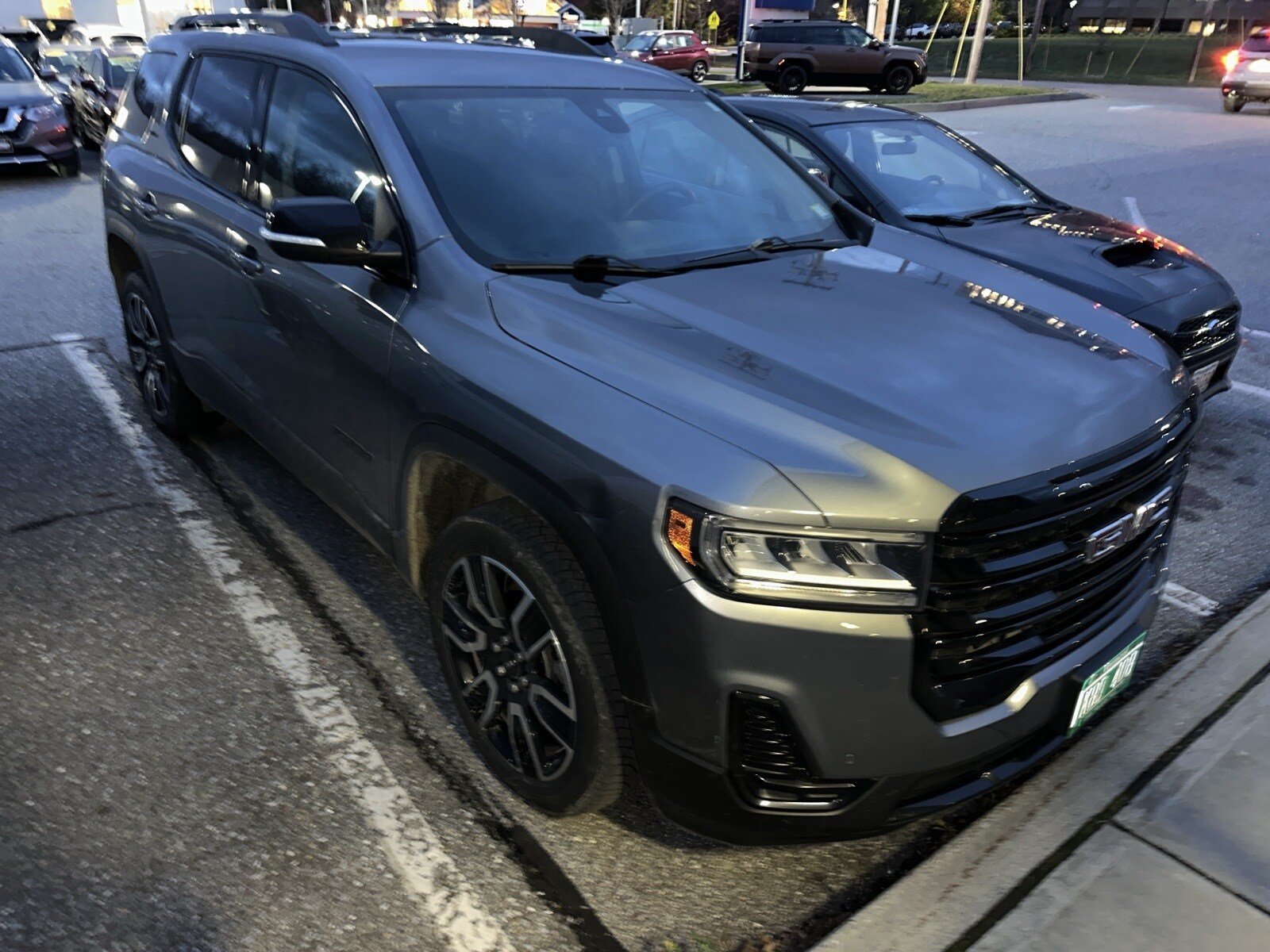 2021 Gmc Acadia SLE photo 2