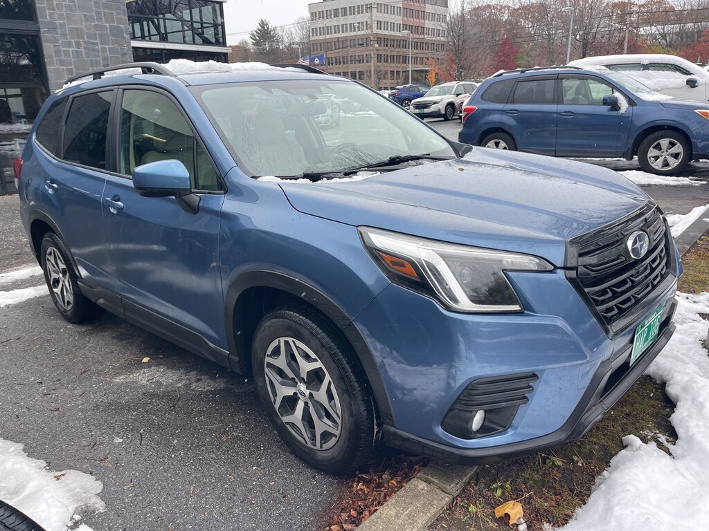 Used 2023 Subaru Forester Premium SUV