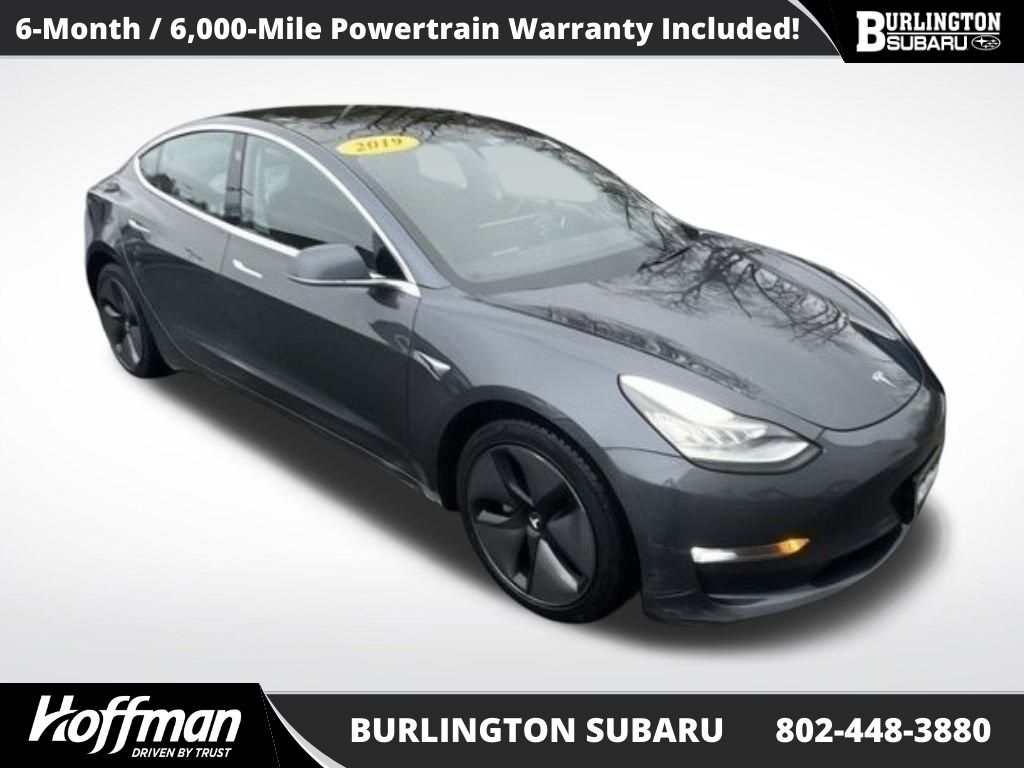 2019 Tesla Model 3 Long Range's photo