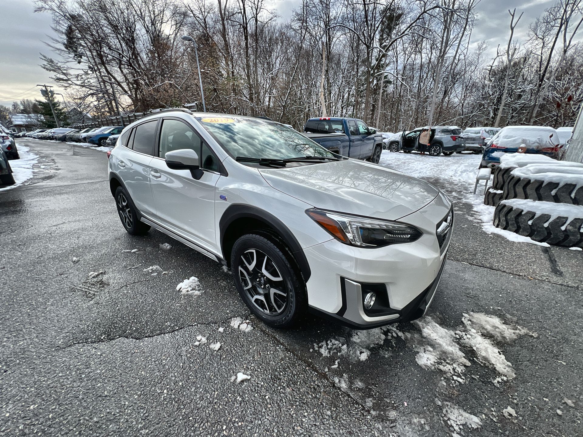 2019 Subaru Crosstrek Hybrid photo 2