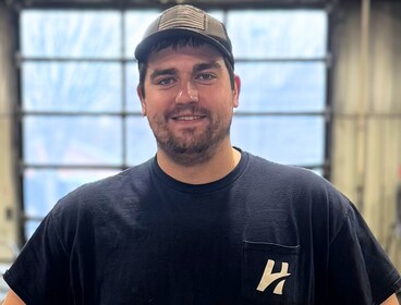 Staff member Andrew R from 8c53438f70cd