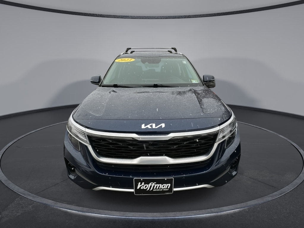 Used 2023 Kia Seltos EX SUV