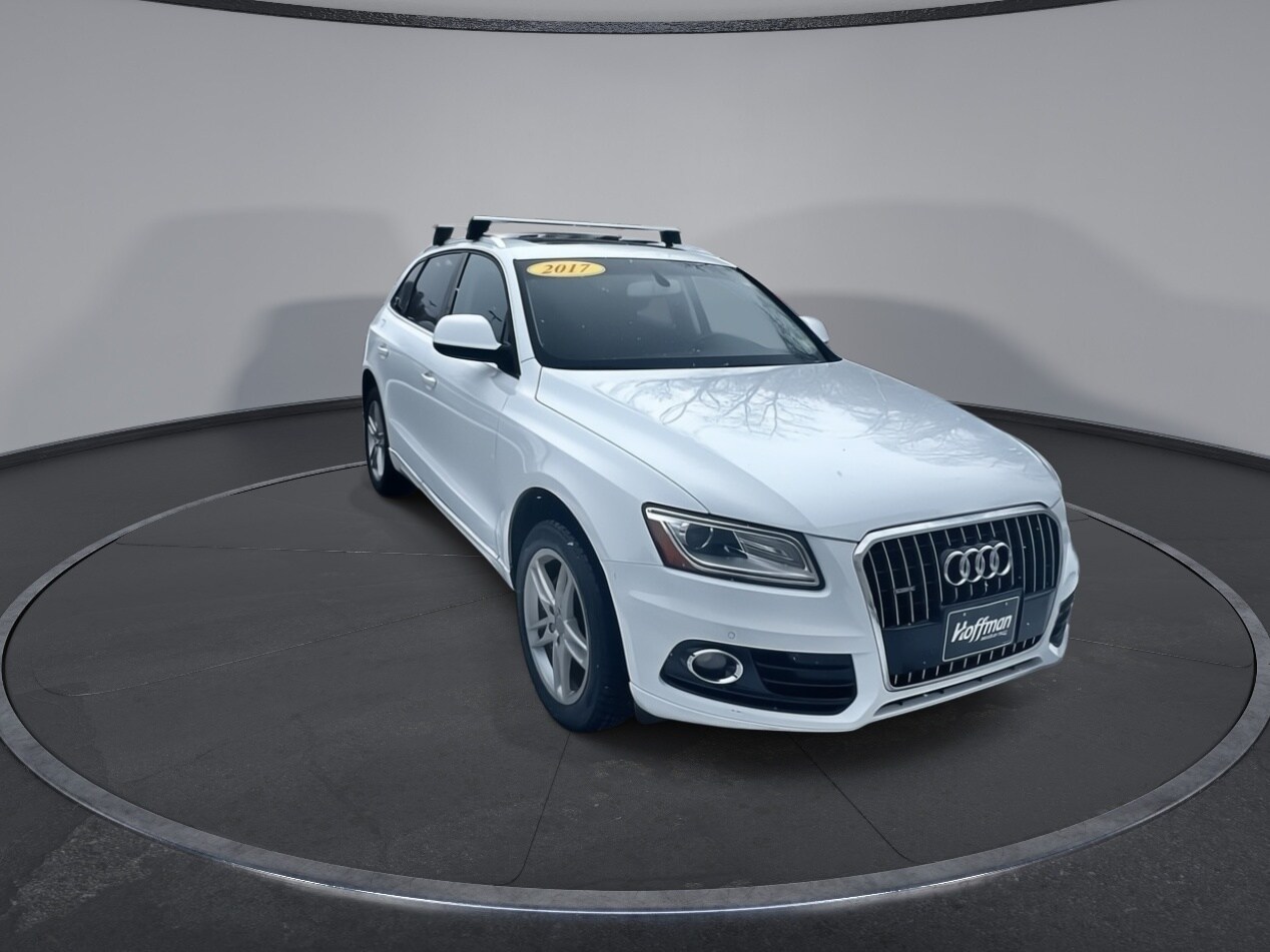 2017 Audi Q5 2.0T Premium Plus photo 2