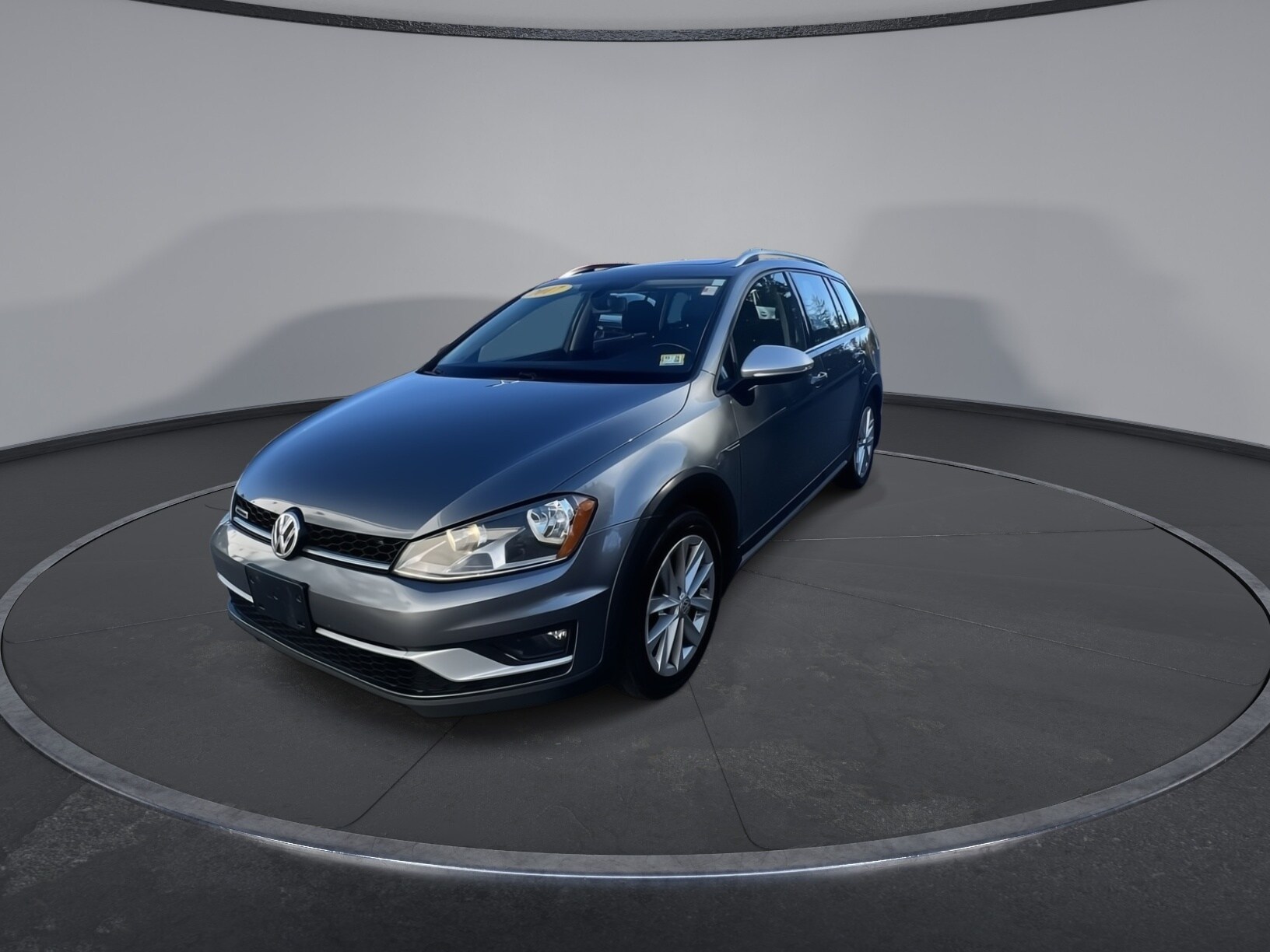 2017 Volkswagen Golf Alltrack TSI photo 3
