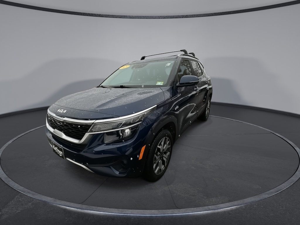 Used 2023 Kia Seltos EX SUV